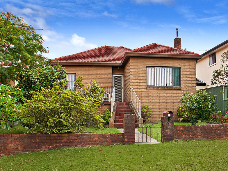 42 Walker Street, Helensburgh, NSW 2508 Property Details