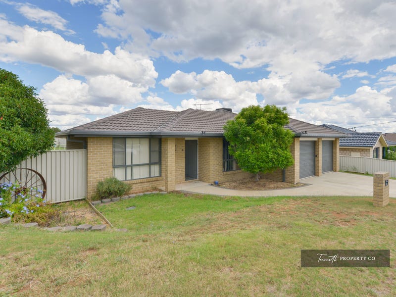 102 Glengarvin Drive, Tamworth, NSW 2340 Property Details