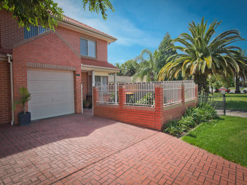1/125 Epsom Road, Chipping Norton, NSW 2170