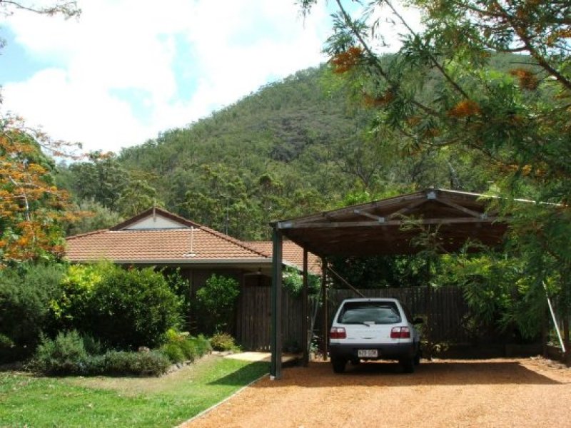 32 Carnarvon Drive, Beerwah, QLD 4519