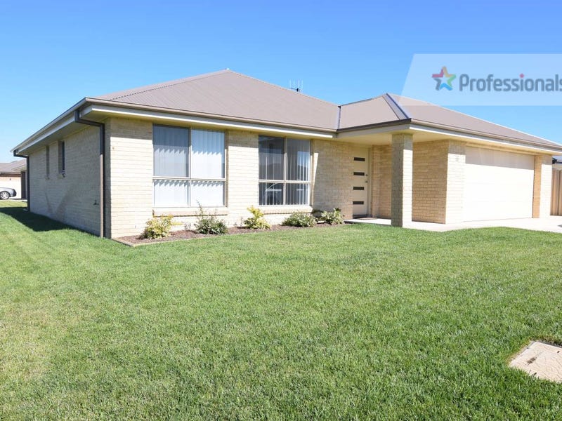 5A Icely Street, Eglinton, NSW 2795 Property Details