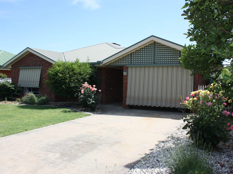 3 Carson Drive, Corowa, NSW 2646 Property Details