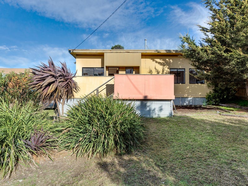 1 Avon Road, Rye, VIC 3941