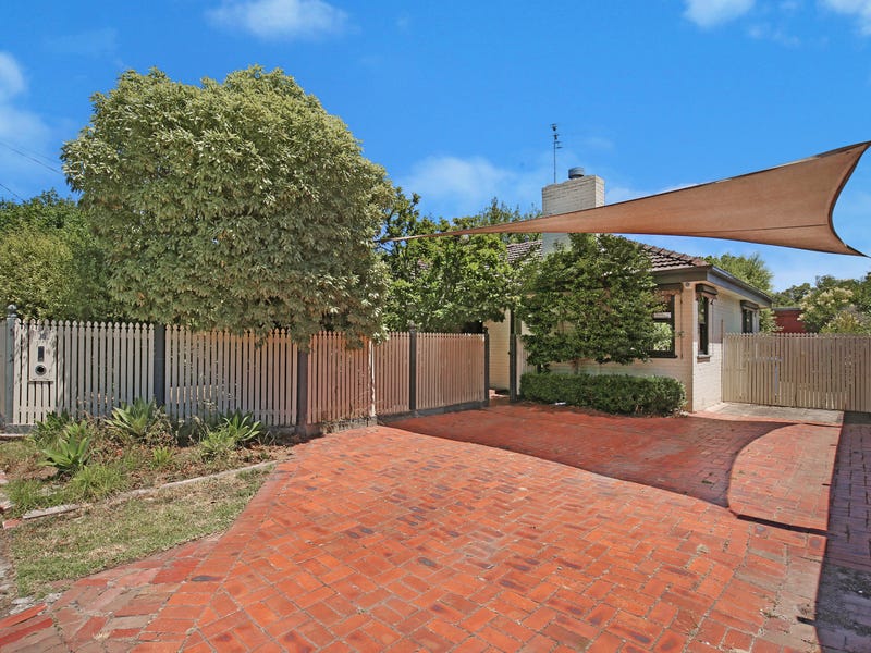 15 Cummins Road, Brighton East, VIC 3187