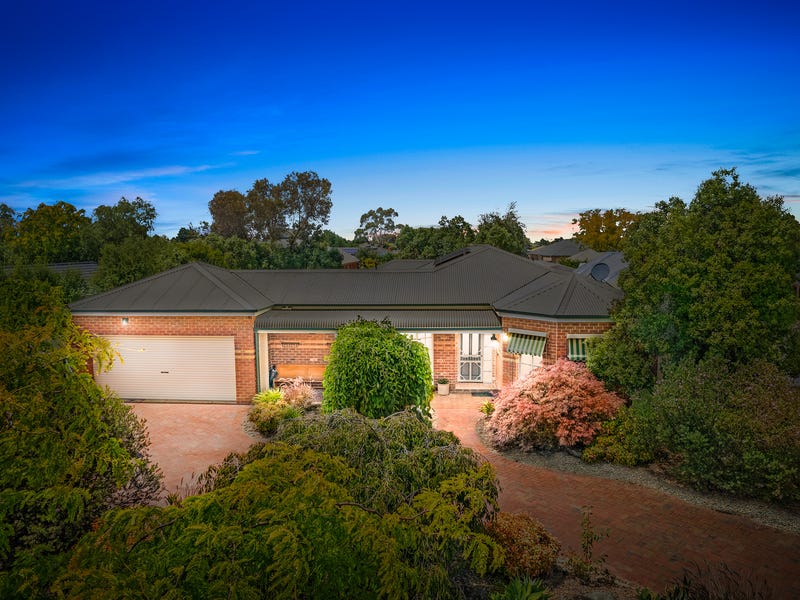 52 St Andrews Drive, Werribee, Vic 3030 Property Details