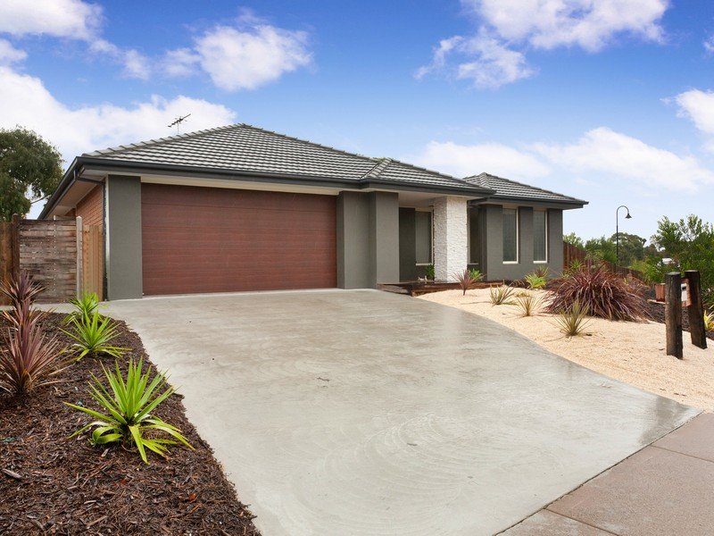 49 Peninsula Sands Boulevard, Rosebud, Vic 3939 Property Details