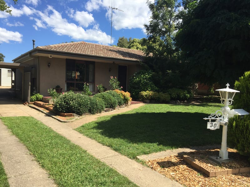 30 Place, Orange, NSW 2800