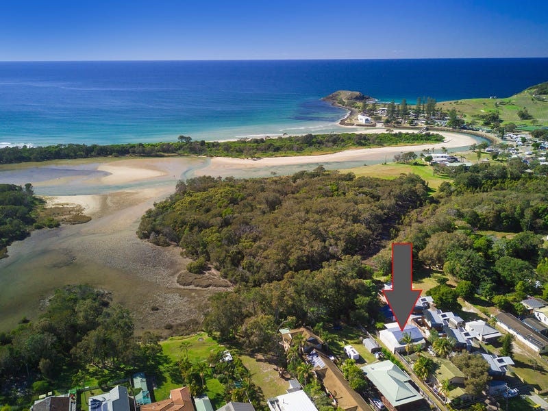 11 Belmore Street, Crescent Head, NSW 2440 - Property Details