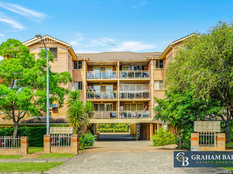 2/1923 Hardy Street, Fairfield, NSW 2165