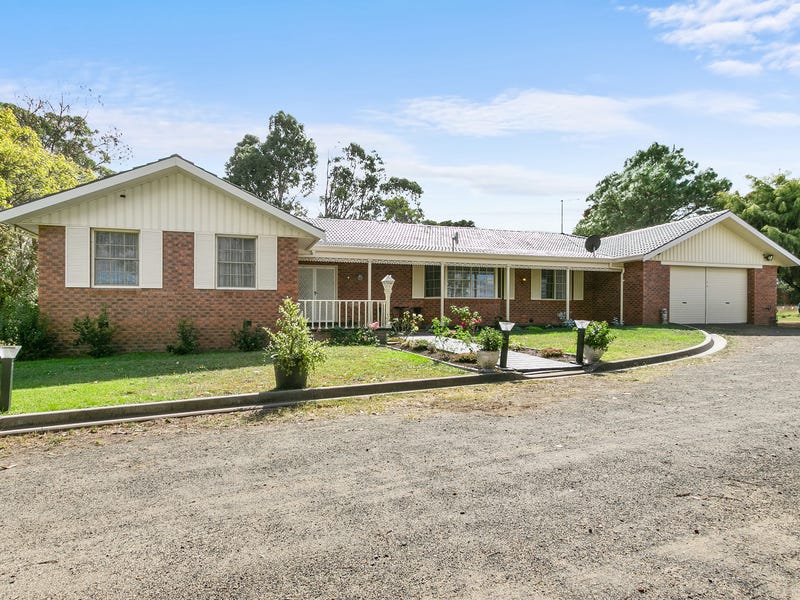 70 English Street, Morwell, Vic 3840 House for Sale