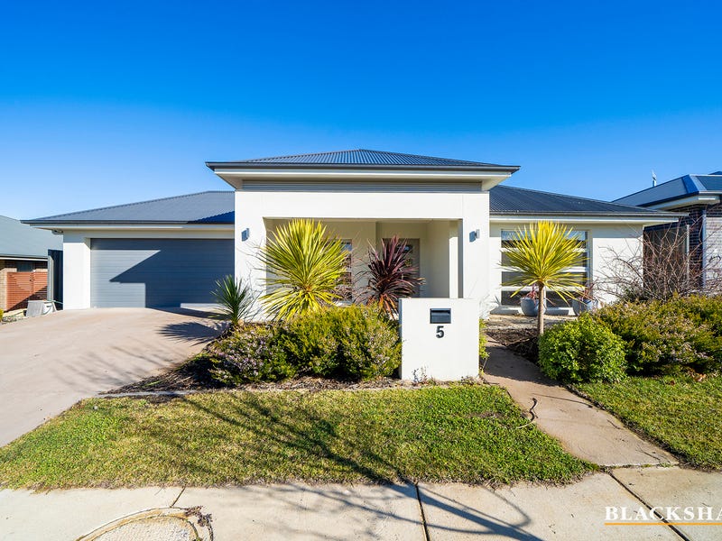5 Henshaw Street, Googong, NSW 2620