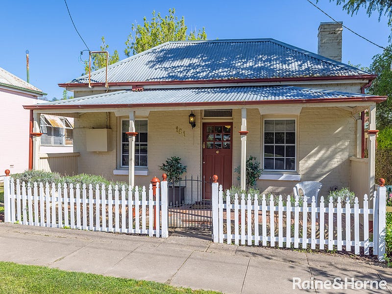 161 Peel Street, Bathurst, NSW 2795
