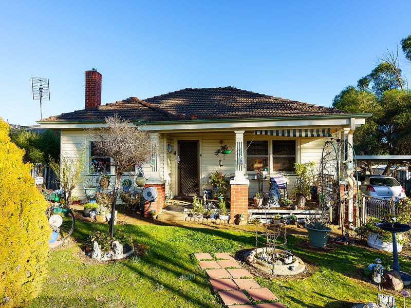 38 Wheeler Street, Castlemaine, Vic 3450 Property Details