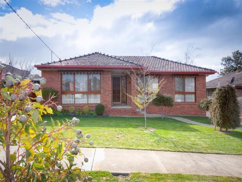 48 McKell Avenue, Sunbury, Vic 3429 - Property Details