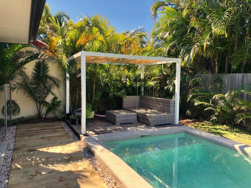 60 Prestwick Drive, Twin Waters, QLD 4564