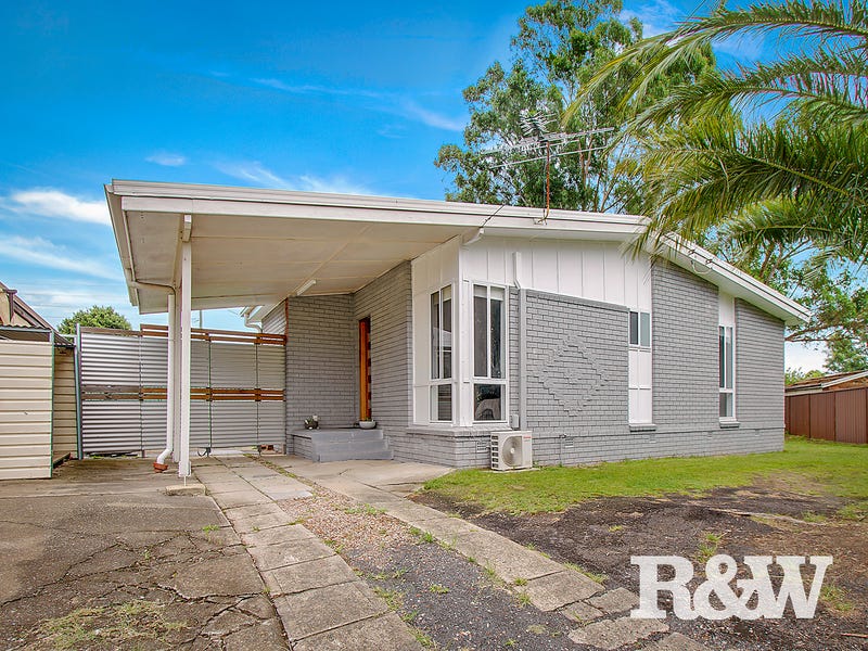11 Kleist Place, Emerton, NSW 2770 Property Details