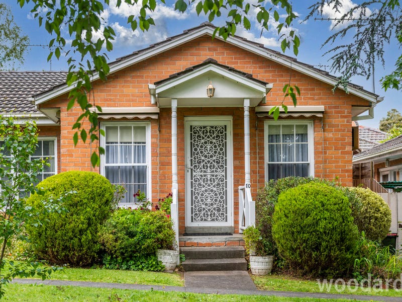 10/5 Pakenham Street, Blackburn, VIC 3130