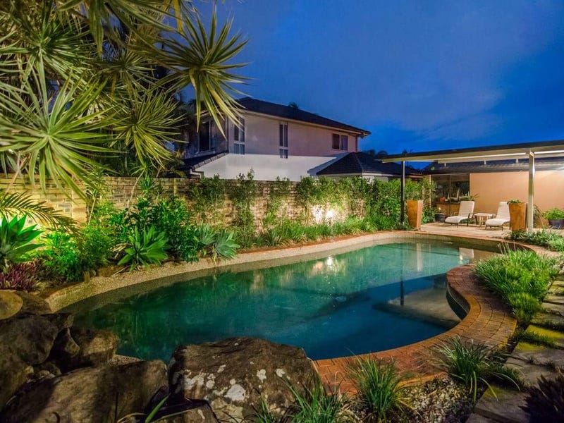 15 Portobello Drive, Mermaid Waters, QLD 4218