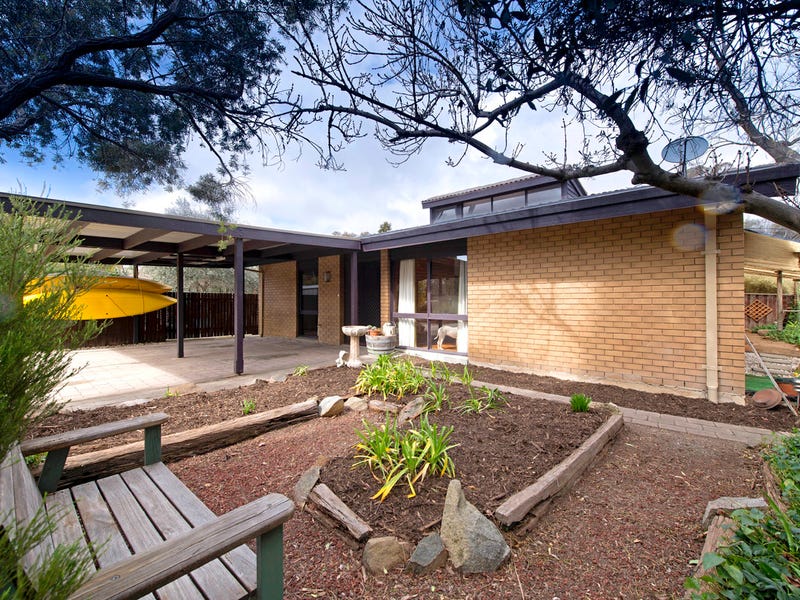 27 Pickles Street, Scullin, ACT 2614