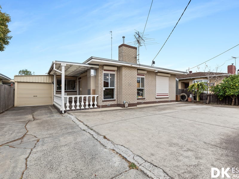 33 Avenue, Braybrook, Vic 3019 House for Sale