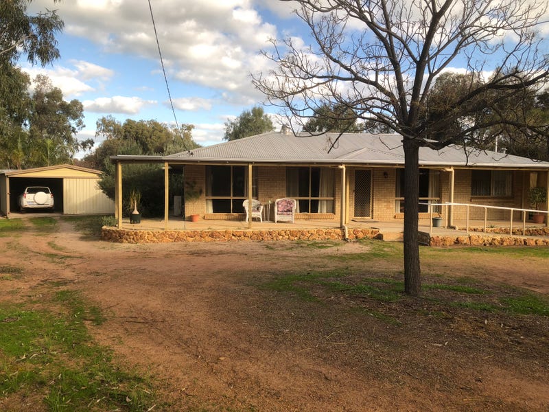 137 Bland Road, York, WA 6302