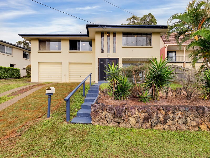 4 Solander Street, Carina, Qld 4152 Property Details