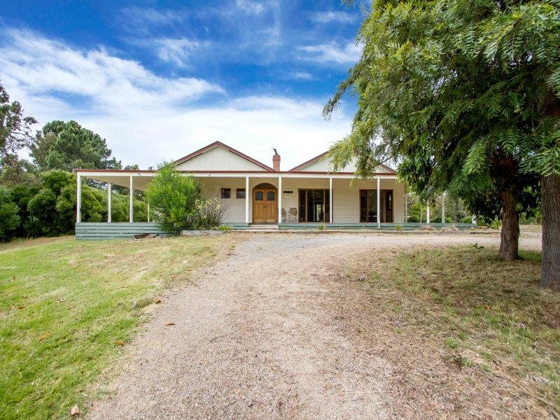 70 Donald Road, Langwarrin, Vic 3910 Property Details