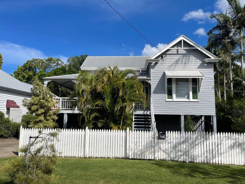 37 Bazaar Street, Maryborough, QLD 4650