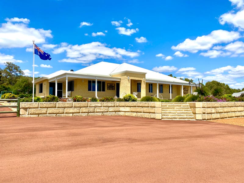 103 Elliott Street, Waroona, WA 6215