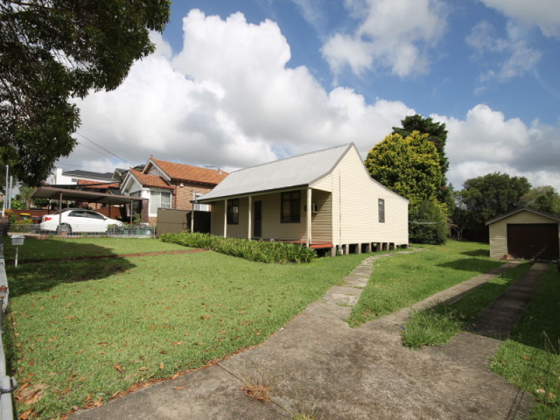 133 NINTH AVE, Belfield, NSW 2191 Property Details