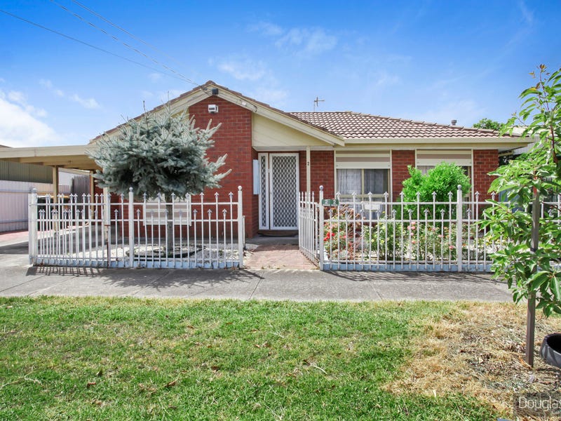 2 Mccracken Street, Sunshine, VIC 3020