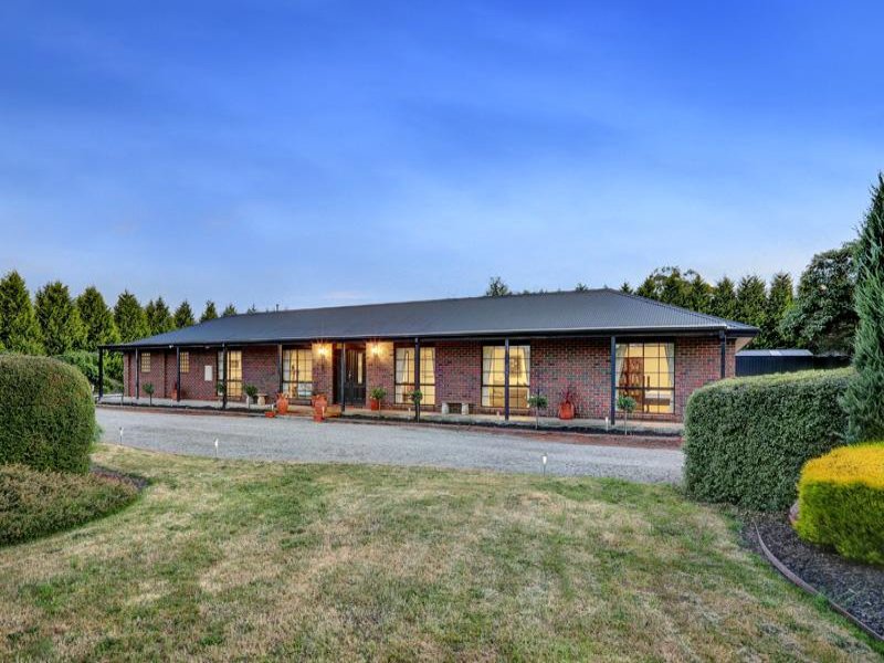 14 Wilkie Drive, Kilmore, Vic 3764