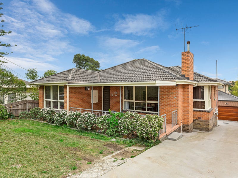 1/30 Winton Street, Burwood, VIC 3125