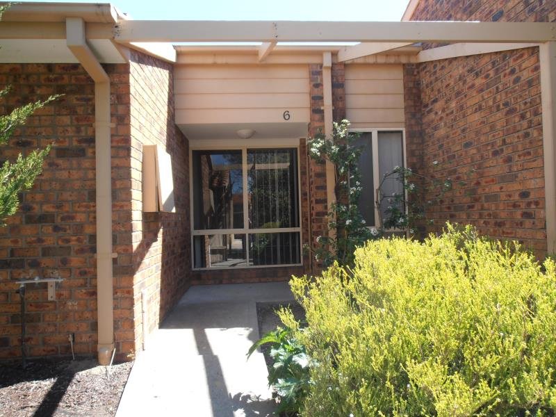 6 Florence Taylor Street, Greenway, ACT 2900