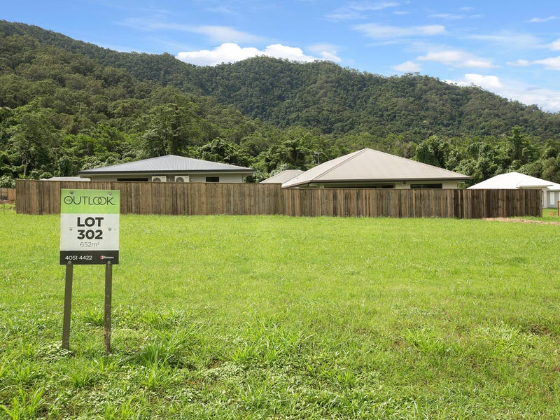 18 Outlook Drive, Bentley Park, QLD 4869