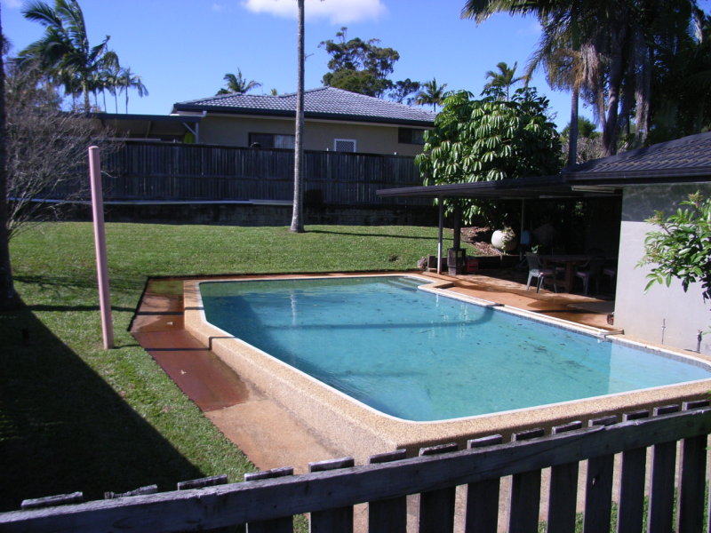 9 Patura Drive, Ashmore, QLD 4214