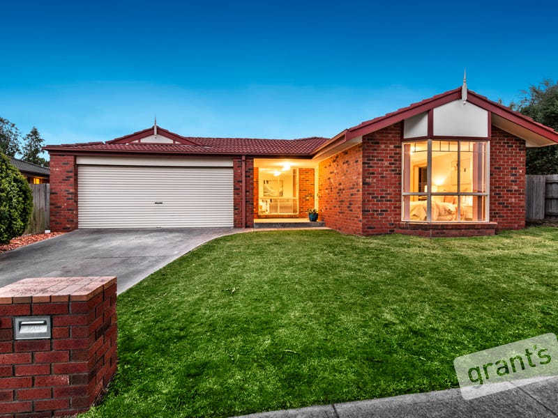 49 Bemersyde Drive, Berwick, VIC 3806