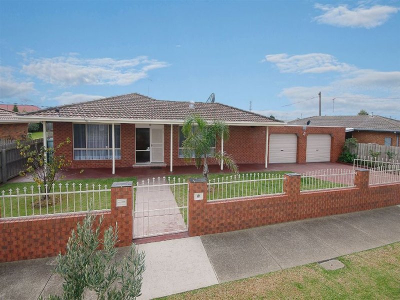 52 Fairbairn Drive, Corio, Vic 3214 - Property Details