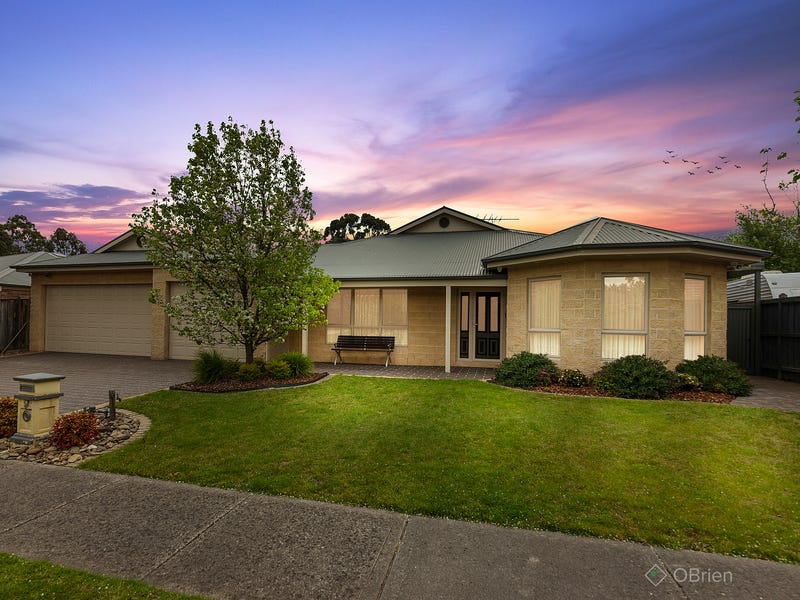 9 Lemon Tree Lane, Narre Warren North, VIC 3804