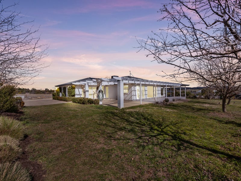 4 Lomandra Street, Gundaroo, NSW 2620 House for Sale