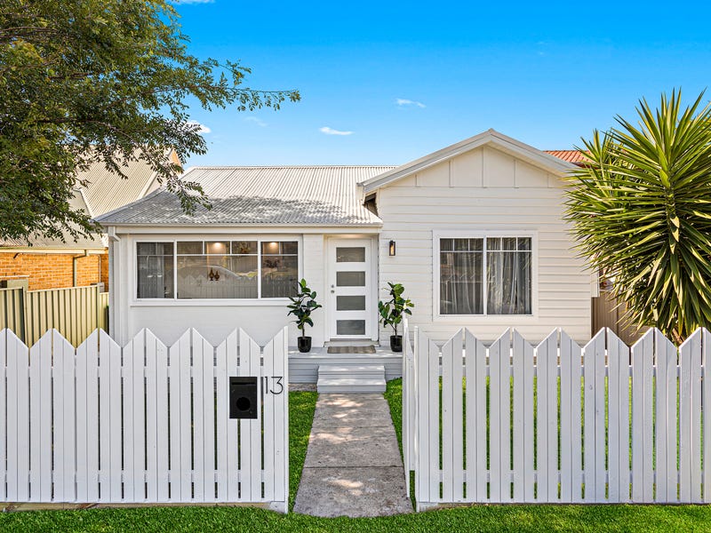 13 Darley Street, Shellharbour, NSW 2529 Property Details