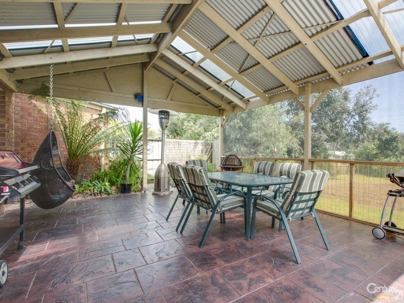 4 Woodford Place, Korumburra, Vic 3950 Property Details