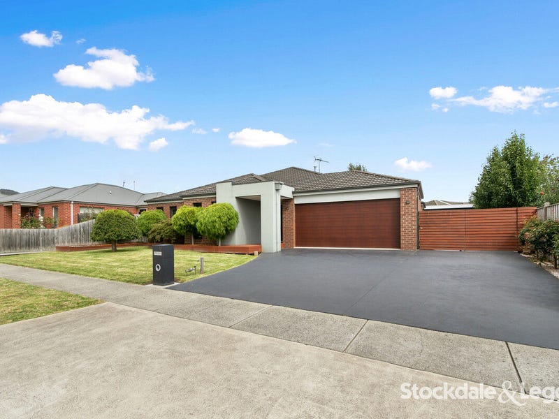 17 Davey Drive, Trafalgar, Vic 3824 Property Details