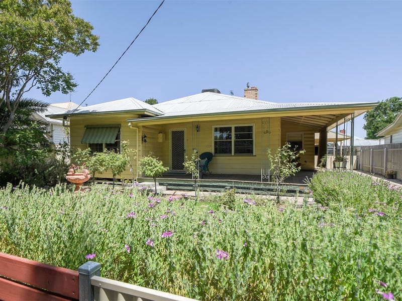 6 Mcpherson Street, Horsham, VIC 3400