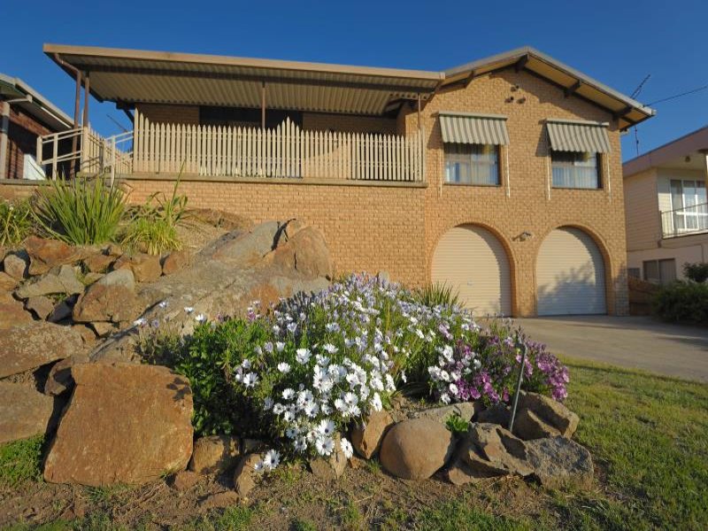 74 Clarke Street, Tumut, NSW 2720