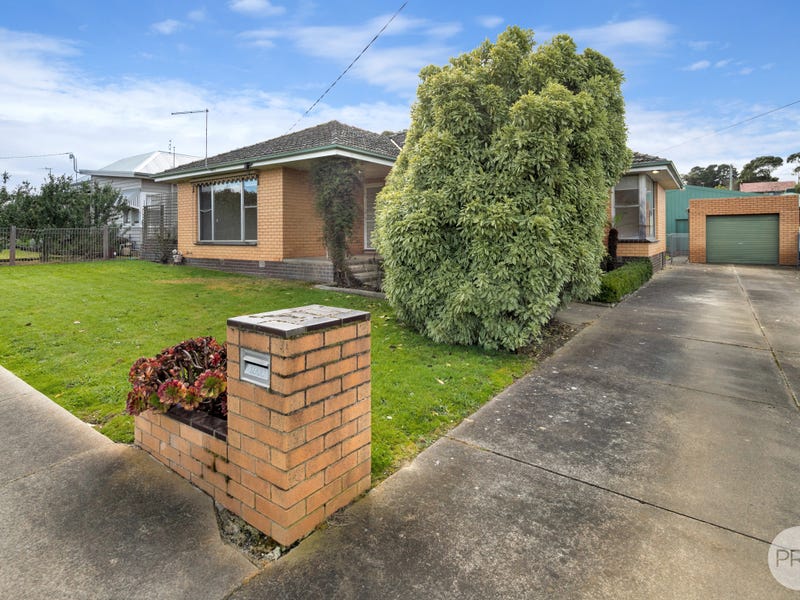 99 Clunes Road, Creswick, Vic 3363 House for Rent