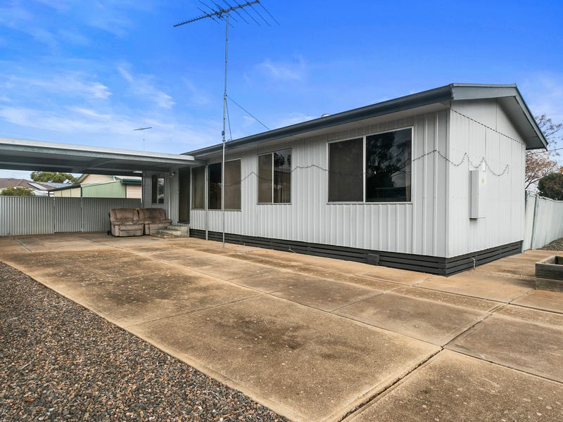 16 Kelly Street, Balaklava, SA 5461 House for Sale