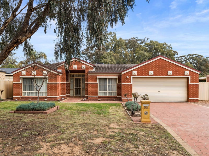 53 Pioneer Drive, Maiden Gully, VIC 3551