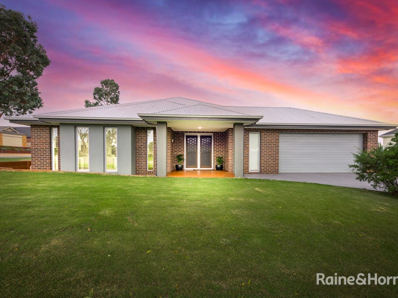 Real Estate & Property for Sale in Sunbury, VIC 3429