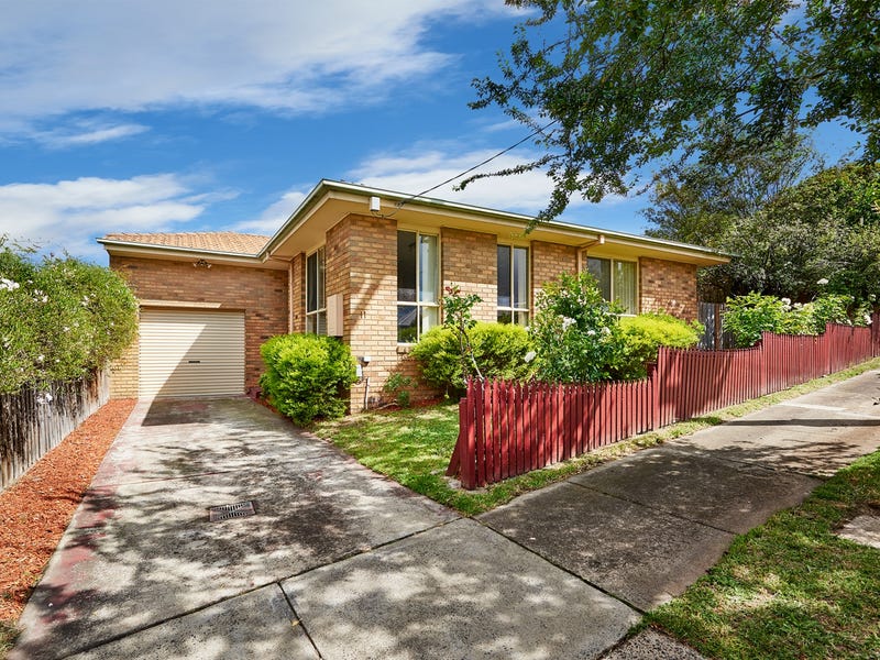 11 Harcourt Avenue, Mulgrave, Vic 3170 Property Details